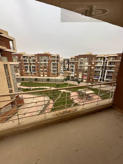 For sale in Dar Misr Al-Qronfol, full sea view garden