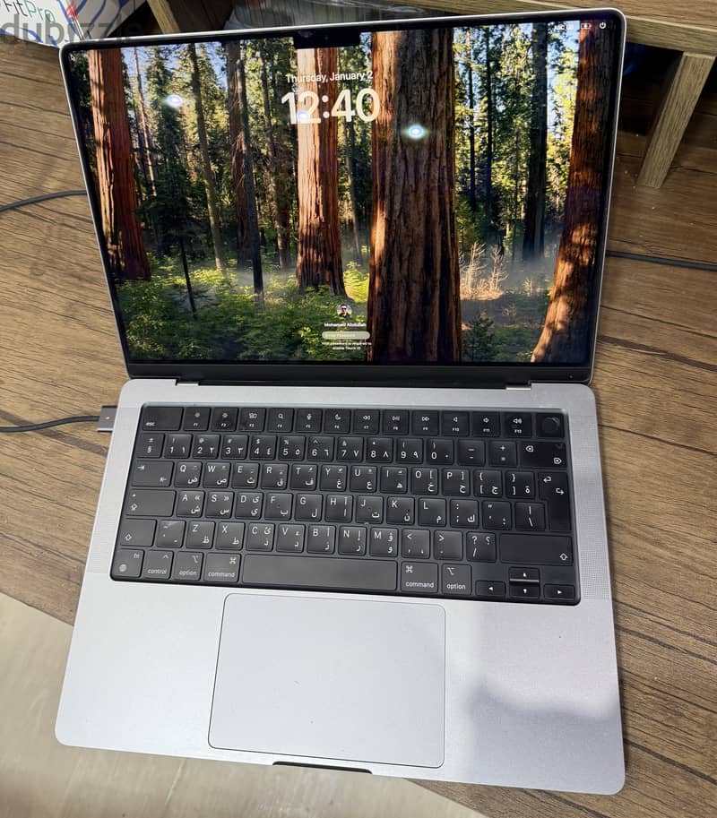 2021 MacBook Pro 14-inch in excellent condition 3