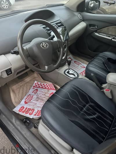 Toyota Yaris 2009