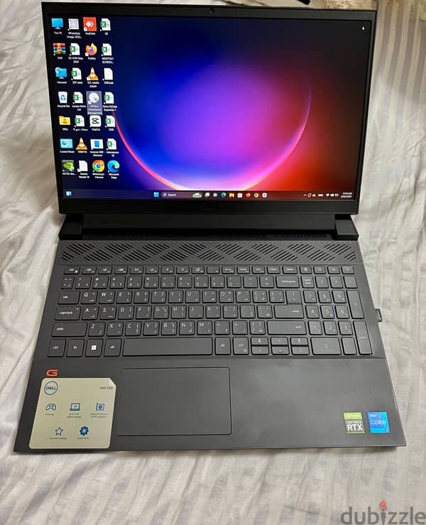 Dell G15   5520 1