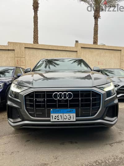 Audi Q8 2023 S-line