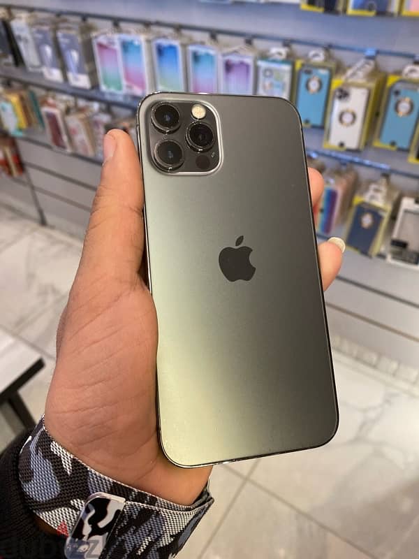 iPhone 12 Pro لقطه لسرعه البيع 0