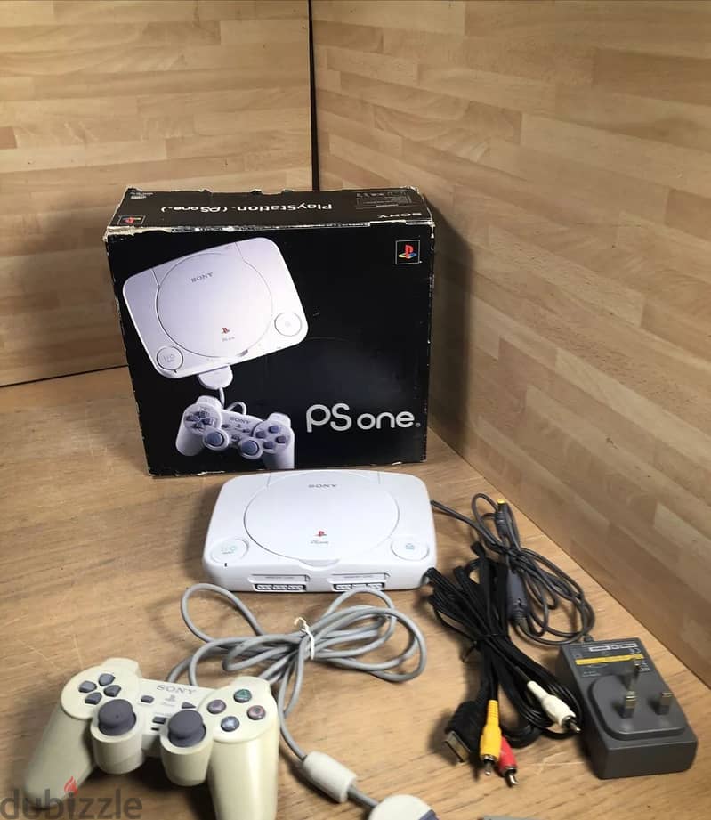 Original Console [Sony PlayStation 1 Slim - Boxed] With 11 Games (Made 0