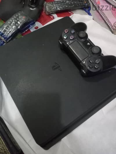 playstation 4 slim -500 gb-