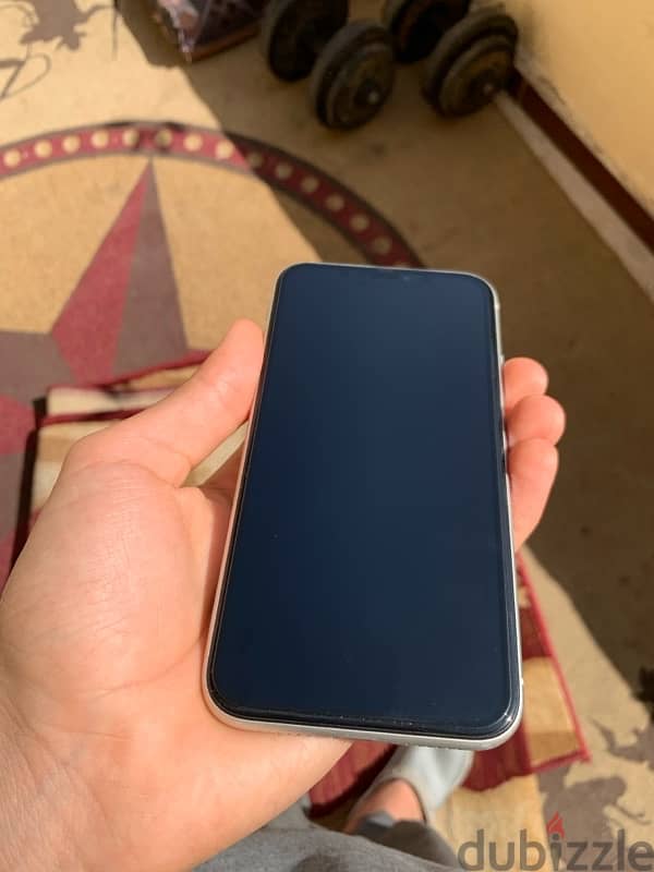 IPhone 11 128gb وتربروووف 4