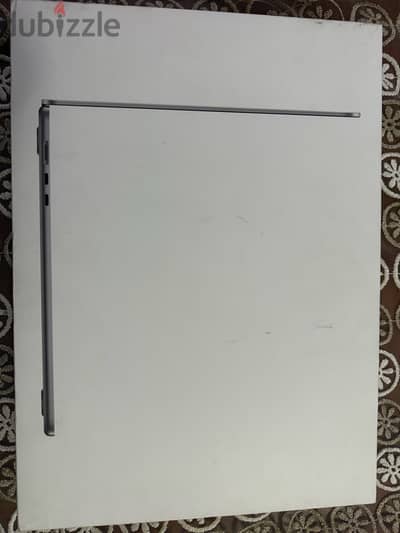 Apple MacBook Air 15 inch M2 ram 8 hard 256 Arabic/English keyboard