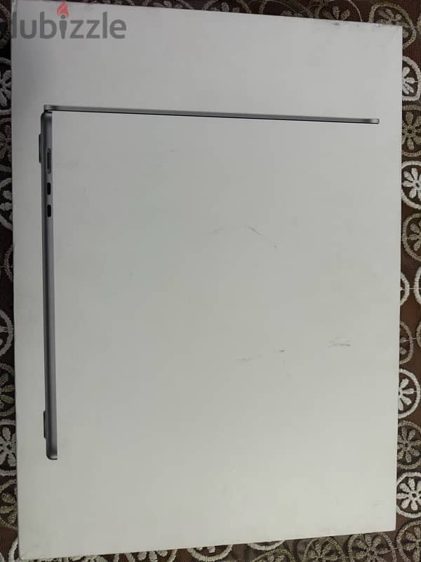 Apple MacBook Air 2023 15 inch M2 ram 8 hard 256 Arabic/English 0