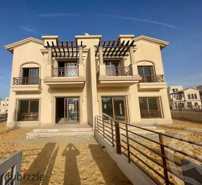 Twin House Villa, wide garden view, North-East, delivery 2025, booked in 2021. Price 35M less than the company, located in Madinaty's Four Seasons Vil