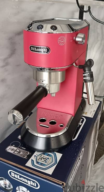 مكنه اسبريسو دلينحوي delonghi