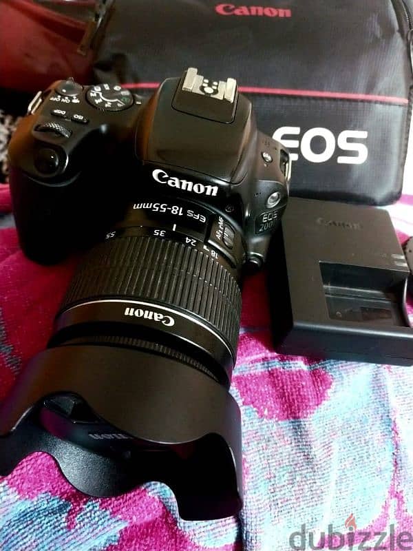 Canon d1100 camera 1