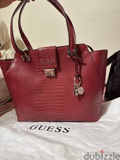 guess original burgundy bag