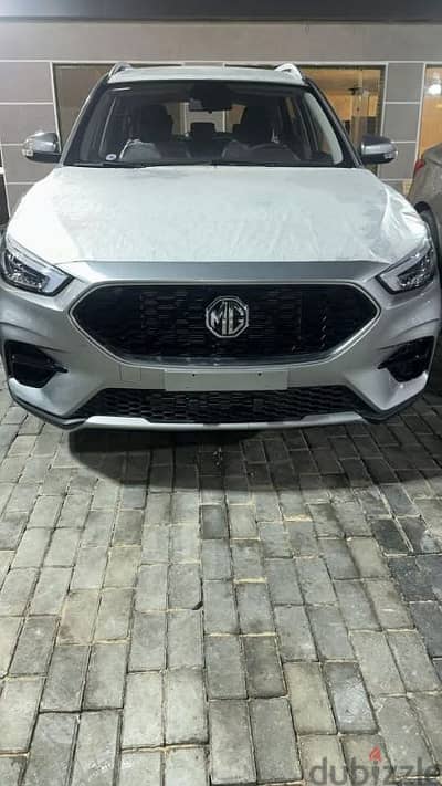 MG ZS 2025