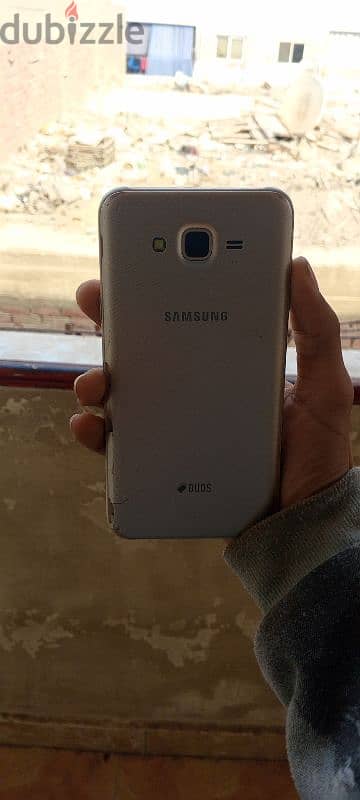 Samsung J7