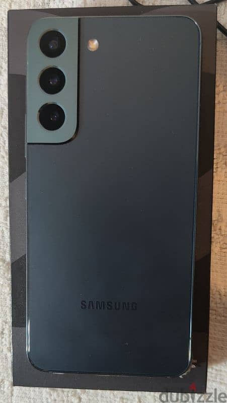 Samsung S22 256 GB Like New 5