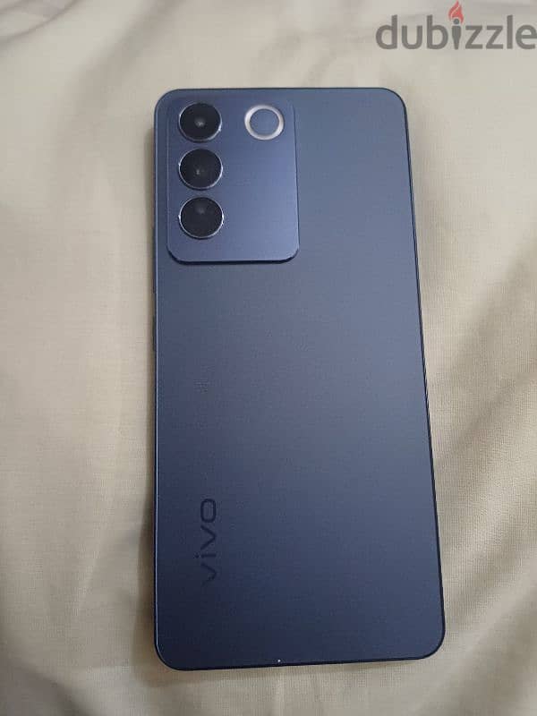 vivo v27e 4