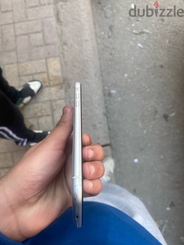 iphone xr 3