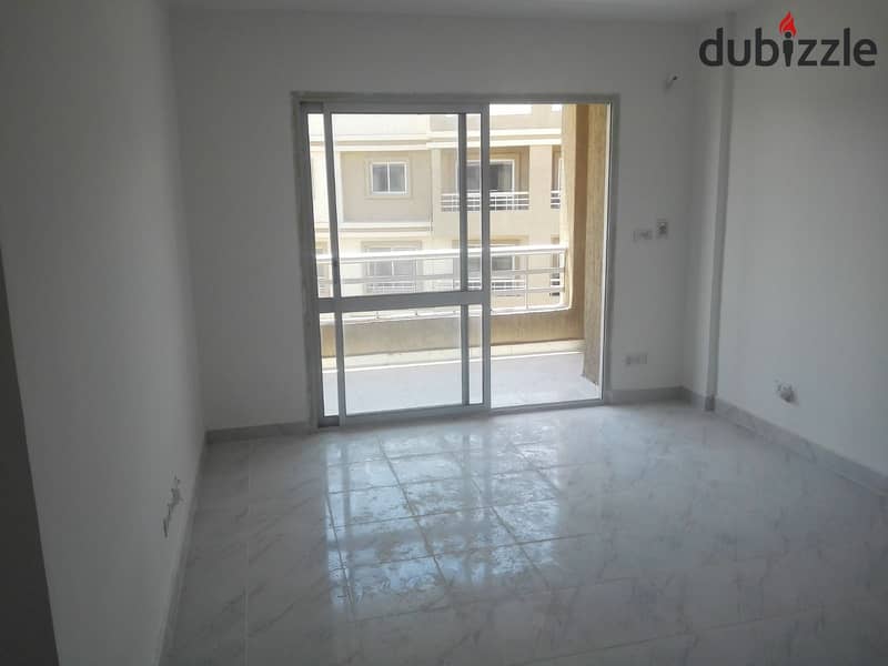 For sale in Madinaty 103 meters, the most beautiful models of Madinaty  It consists of 3 bedrooms and 2 bathrooms  Garden view, fifth floor  Very clos 0