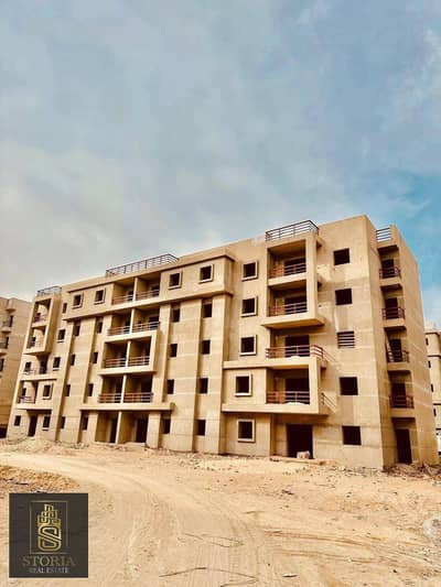 One million and 200 thousand apartments in Isola Sheraton Masr El Gdida