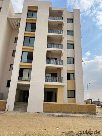 Apartment for sale in Bliss Gate compound in the heart of Sheikh Zayed, the nearest receipt in installments over 7 years