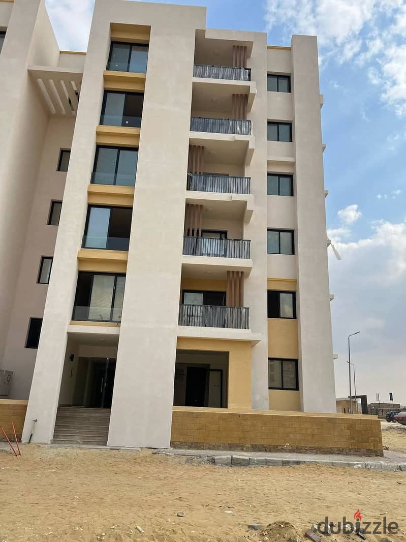 Apartment for sale in Bliss Gate compound in the heart of Sheikh Zayed, the nearest receipt in installments over 7 years 0