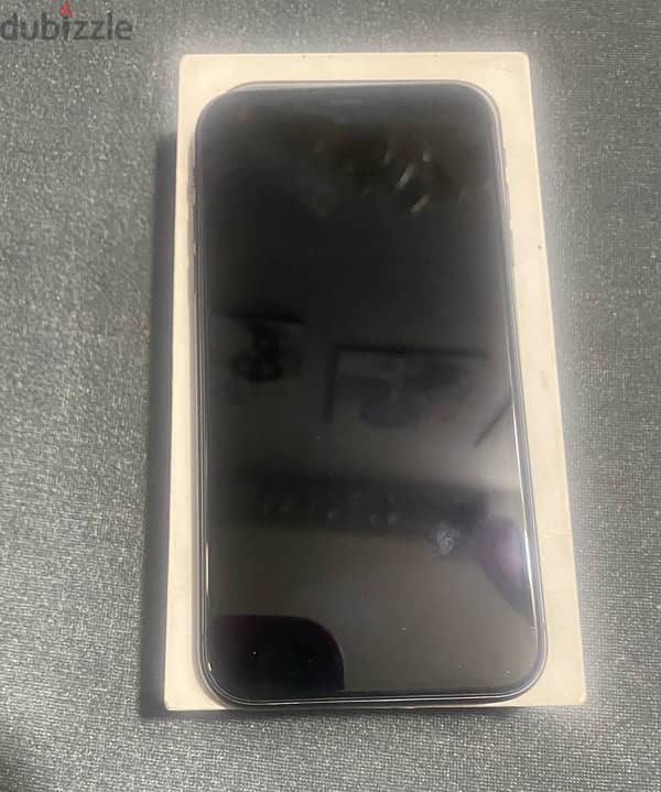 iphone 11 like new 5