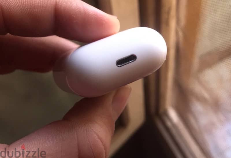 Original Airpods 1st generation Case _ بوكس شحن ايربودز ١ الاصلية 3