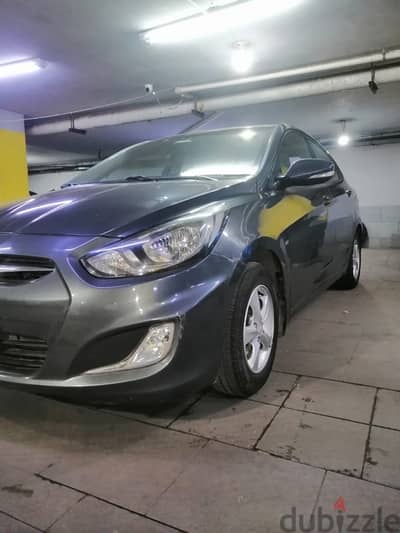 Hyundai Accent 2012