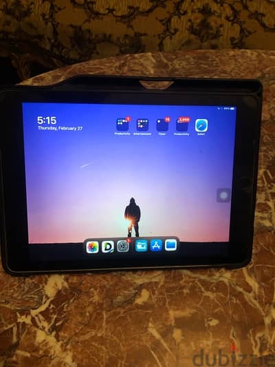 iPad 6th generation 32 GB - ايباد الجيل السادس