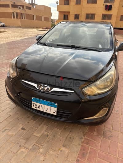 Hyundai Accent 2015