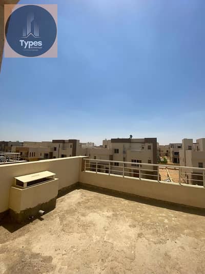 For sale, townhouse, immediate delivery, distinguished location inside Grand Heights, in front of Sheikh Zayed 4 entrance