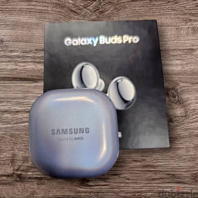 Samsunh buds pro بحاله ممتازه