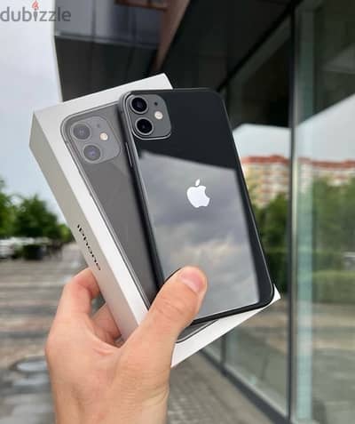 iPhone 11 for sale 128GB  ايفون 11 وتربروف معاه حاجته كلها