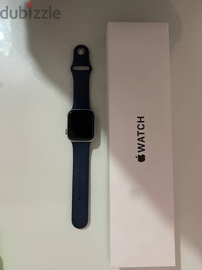 Apple Watch SE 44 mm - silver