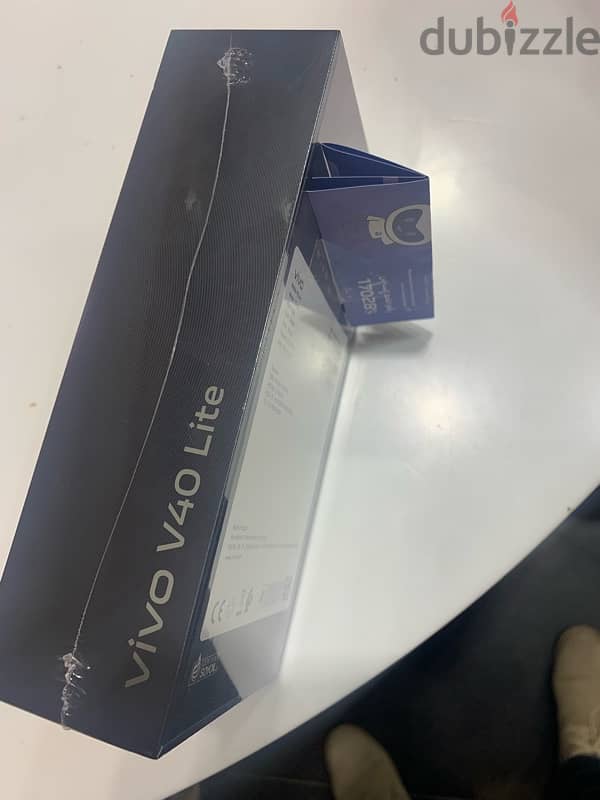 vivo v40 lite 1