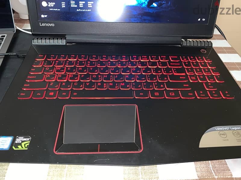 Lenovo Legion Y520 1