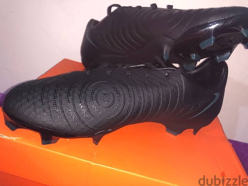 nike phantom gx 2 club soccer shoes 3