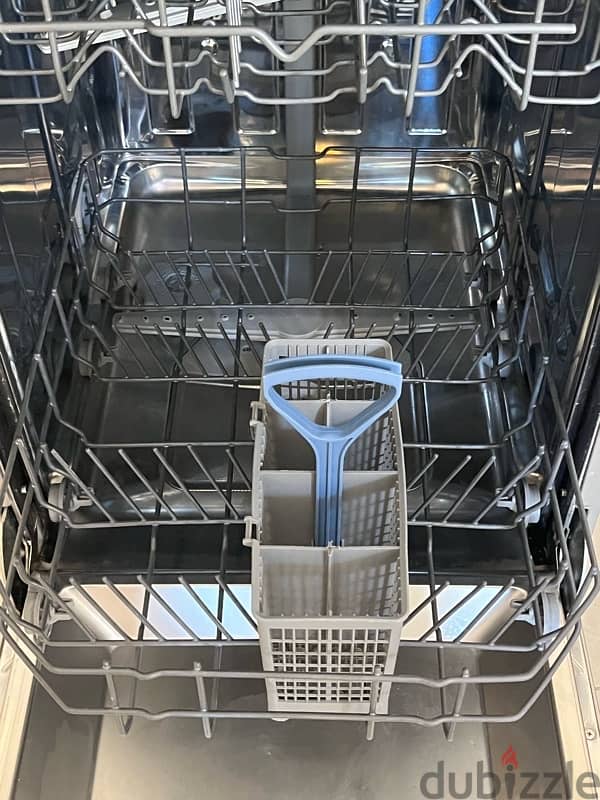 Fresh Dishwasher 45cm Like New 5