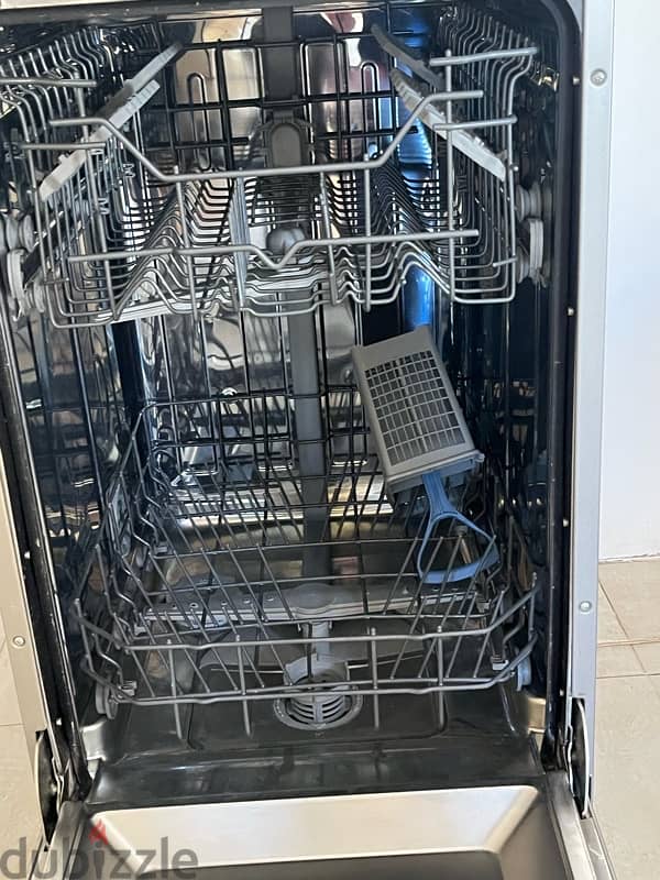 Fresh Dishwasher 45cm Like New 7