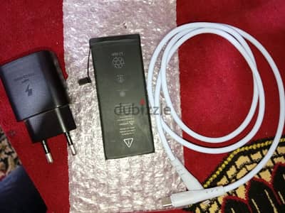 شاحن جديد تيب سي + Battery iPhone 7G خلع