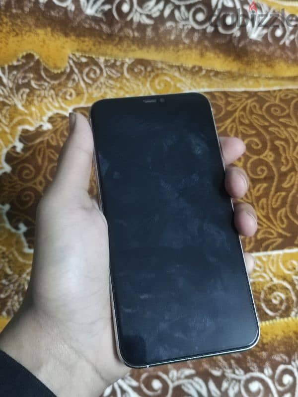 iphone 11 pro max 1