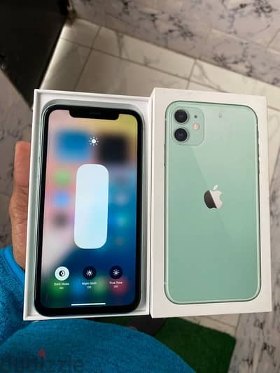 iPhone 11 للبيع او البدل