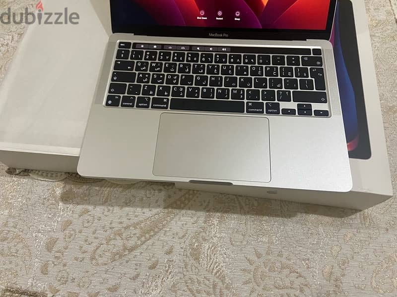 Macbook Pro M2 New جهاز جديد اتشحن مرة واحده فقط عربي انجليزي بالعلبه 4