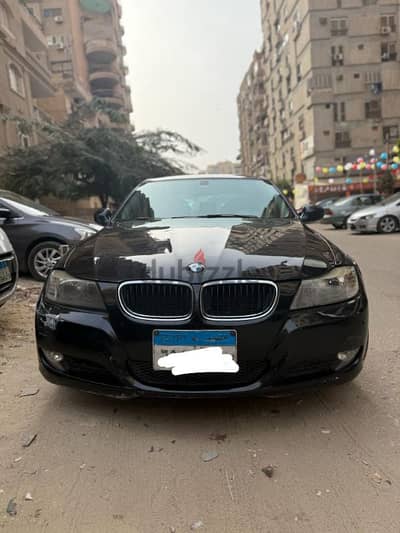 BMW 318 2011