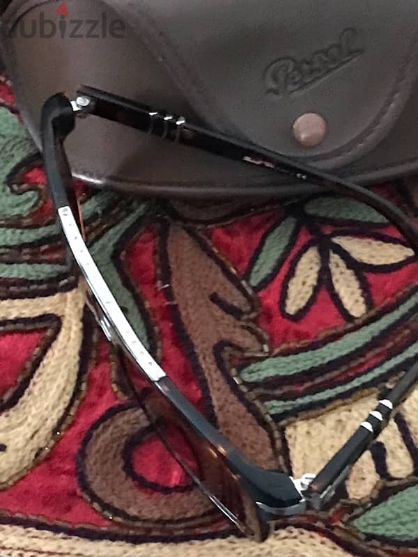 نظارة شمسية بيرسول أصلية Original persol Sunglass 4