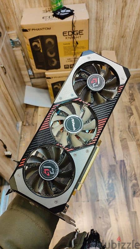 RX 5700 PHANTOM GAMING USED LIKE NEW 2