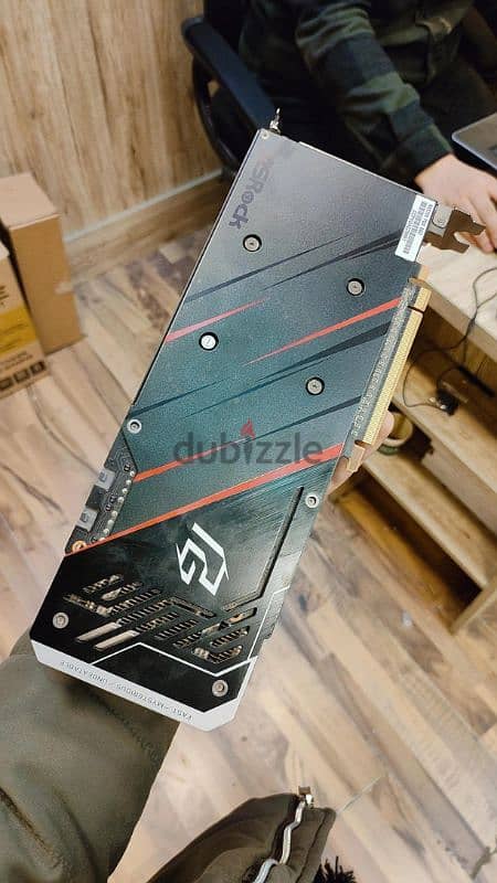 RX 5700 PHANTOM GAMING USED LIKE NEW 3