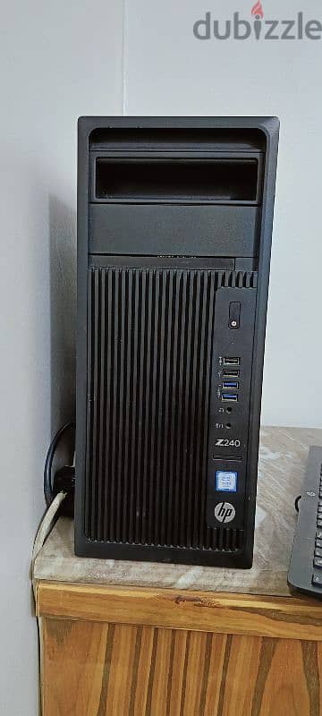 hp z240 core i7 7700 رامات 32, جيجا ddr4 هارد nvme 256