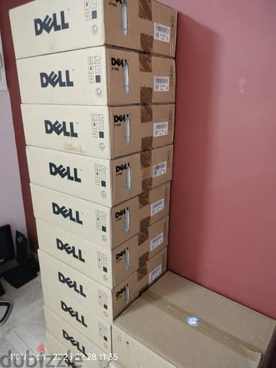 Dell E190S: 19-inch New