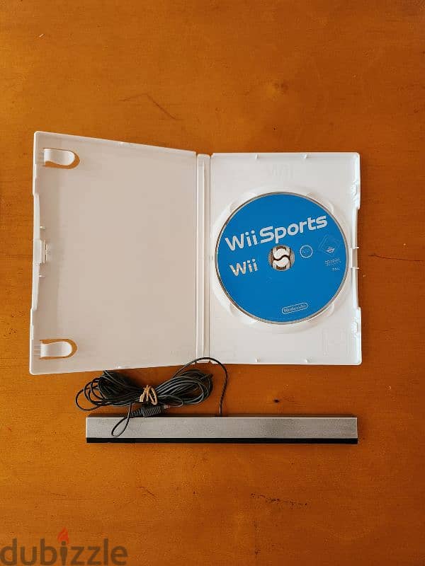 Nintendo Wii Console Bundle with Accessories and Wii Sports 2