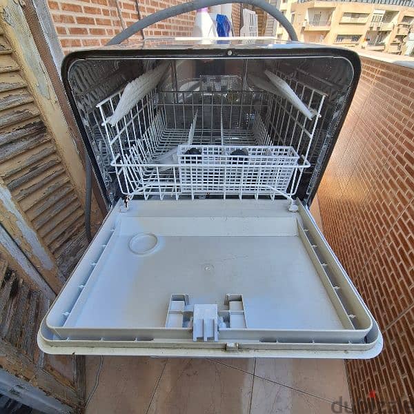 Fresh dishwasher machine 3